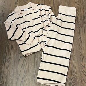 Asos | 2 pc Set open collar Sweater & Wide leg pants Women’s size L stripes cozy